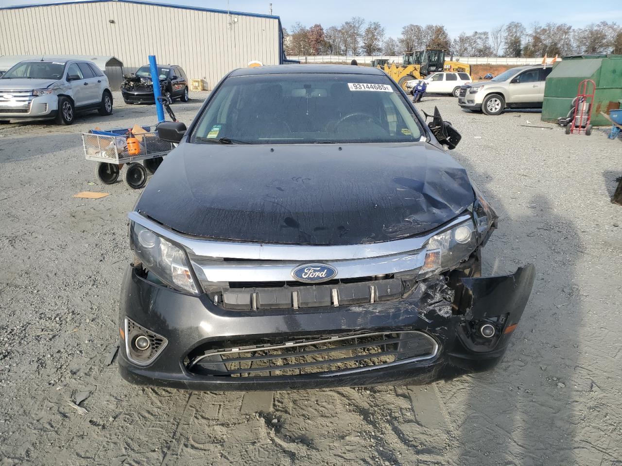 2011 FORD FUSION