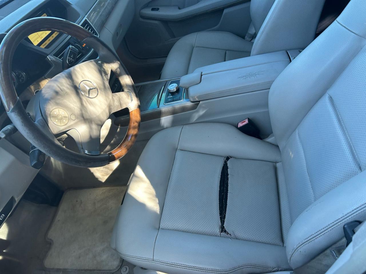 2010 MERCEDES-BENZ E-Class