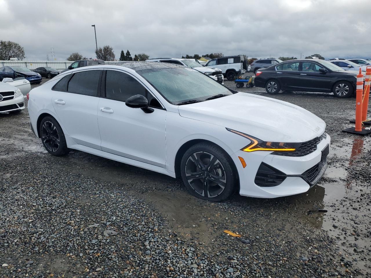 2023 KIA K5