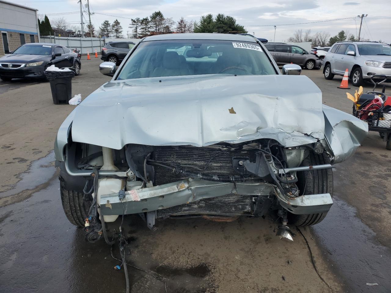 2005 CHRYSLER 300