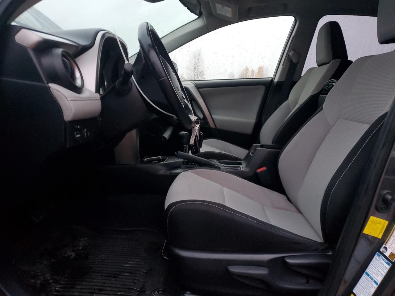 2016 TOYOTA RAV4