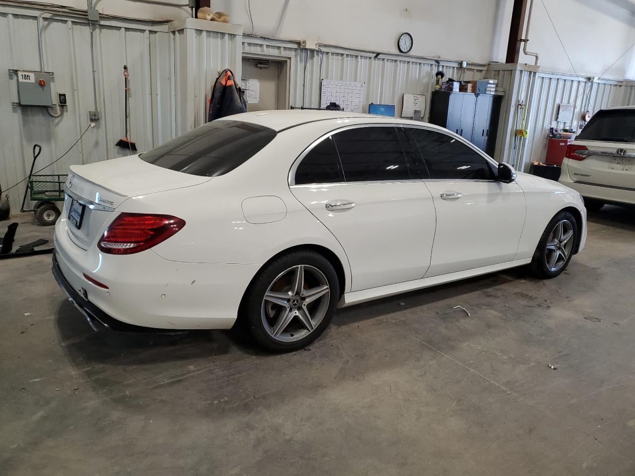 2017 MERCEDES-BENZ E-Class