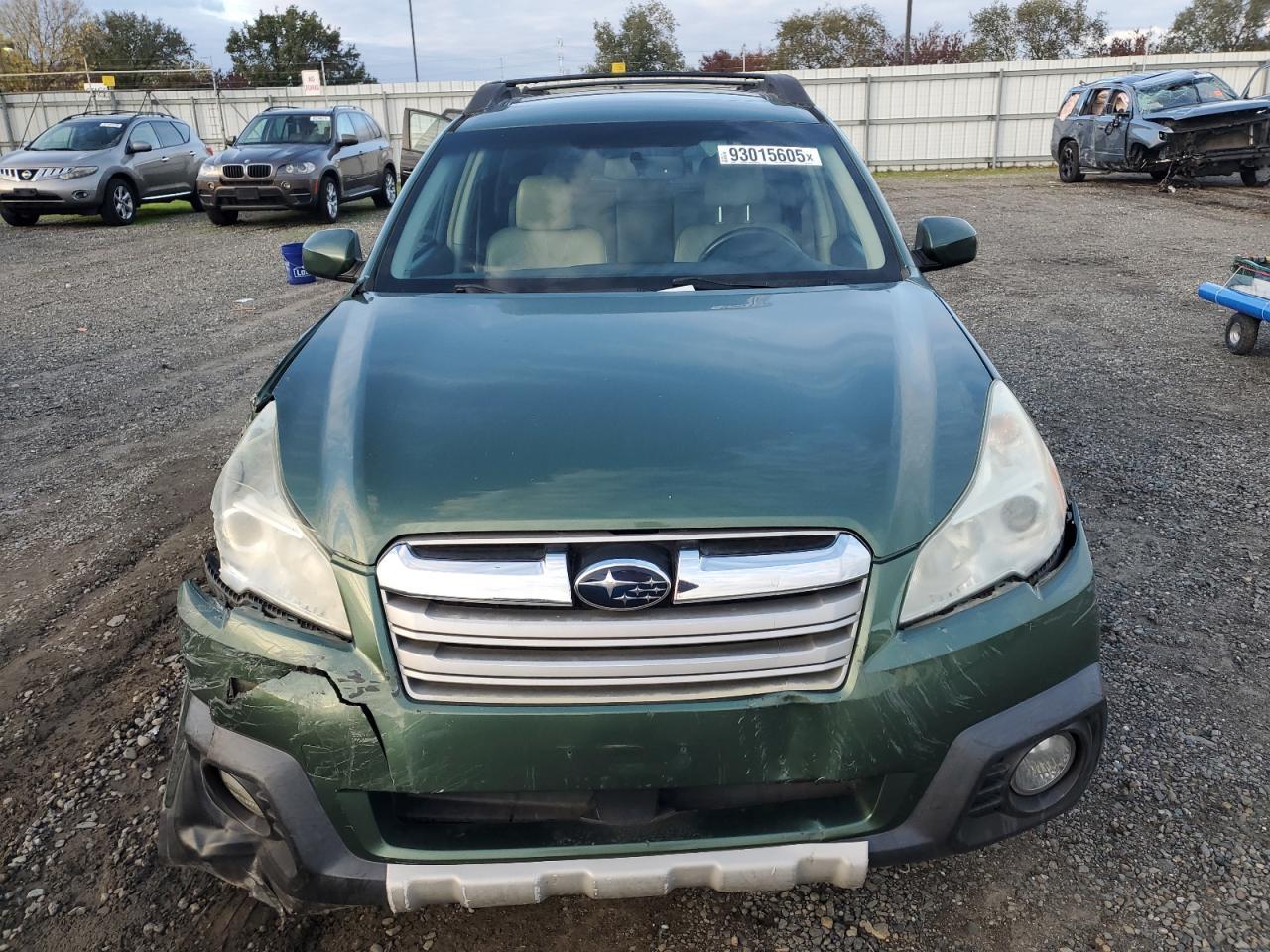2013 SUBARU Outback