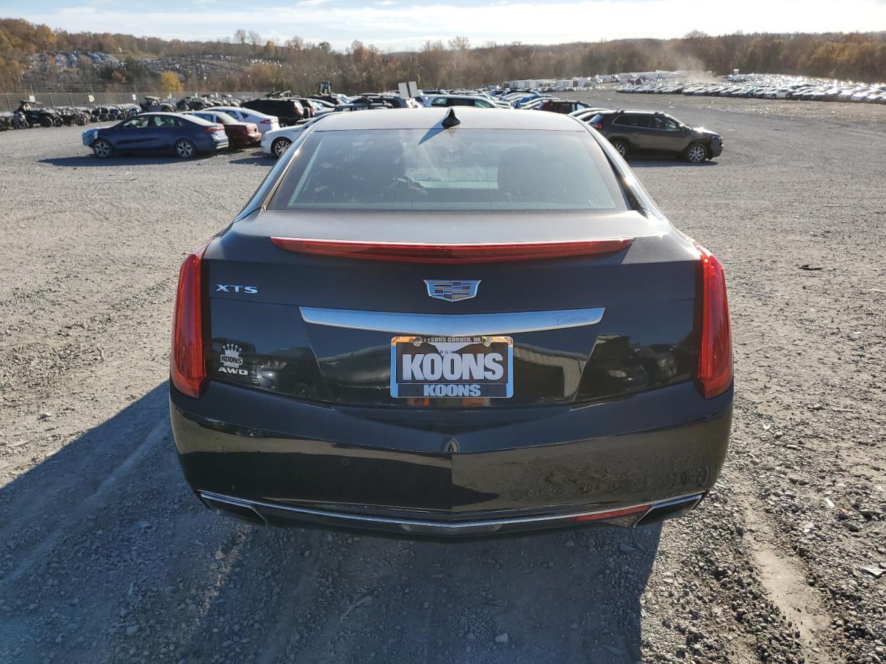 2017 CADILLAC XTS
