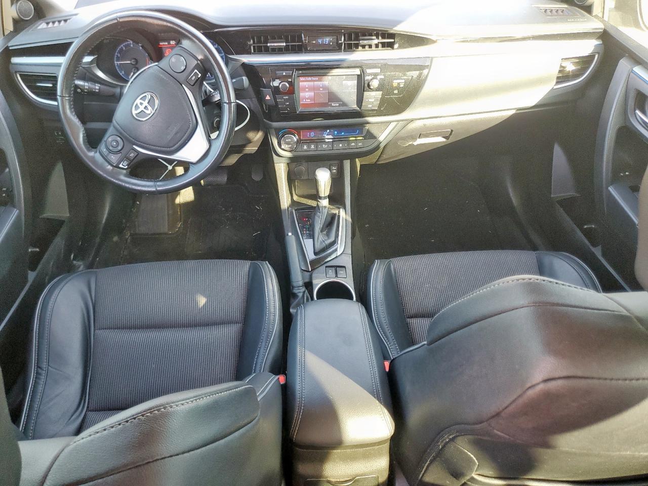 2016 TOYOTA COROLLA