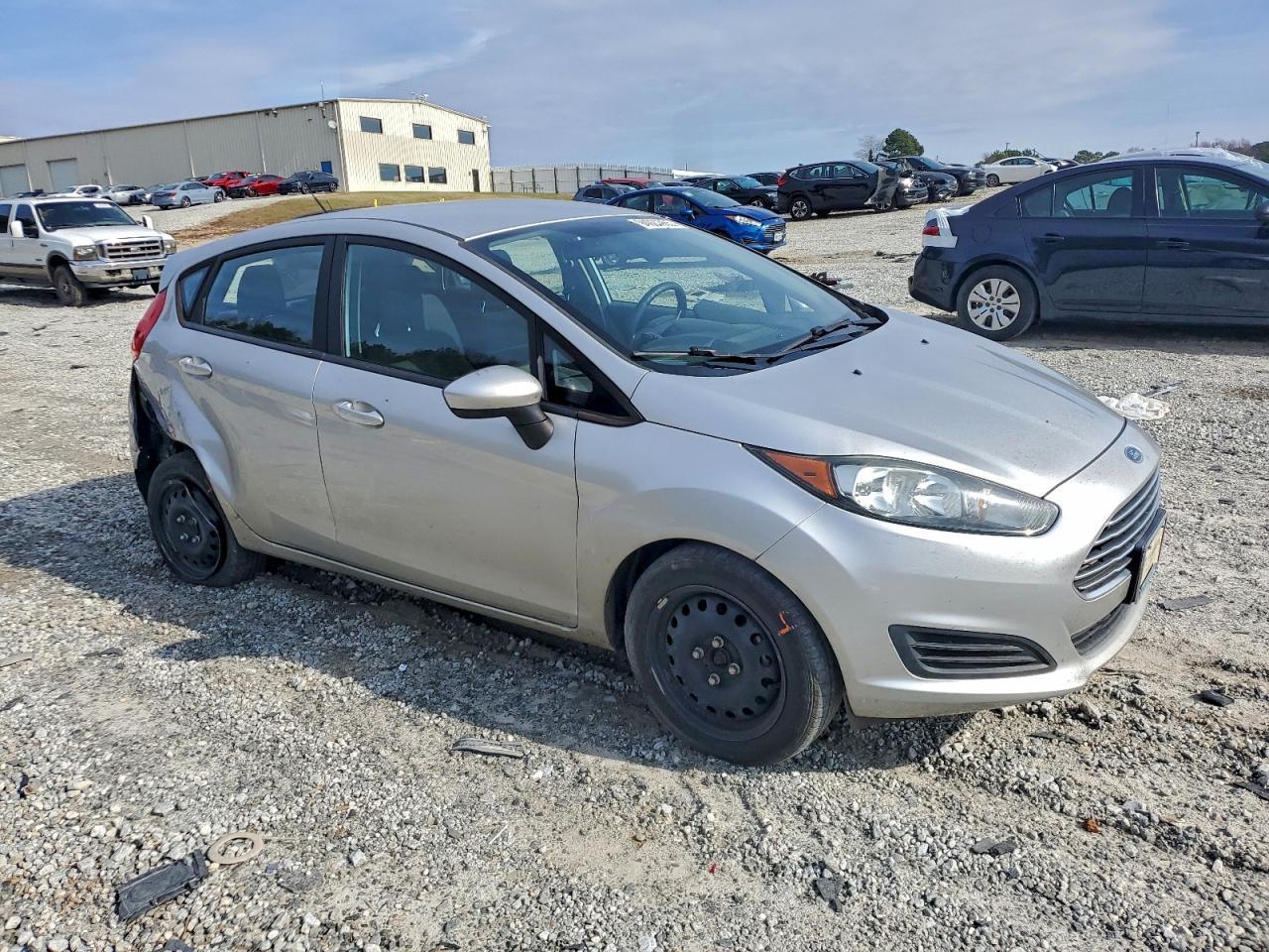 2017 FORD Fiesta