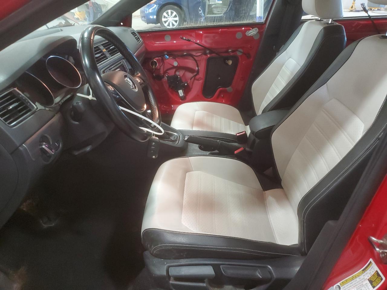 2016 VOLKSWAGEN JETTA