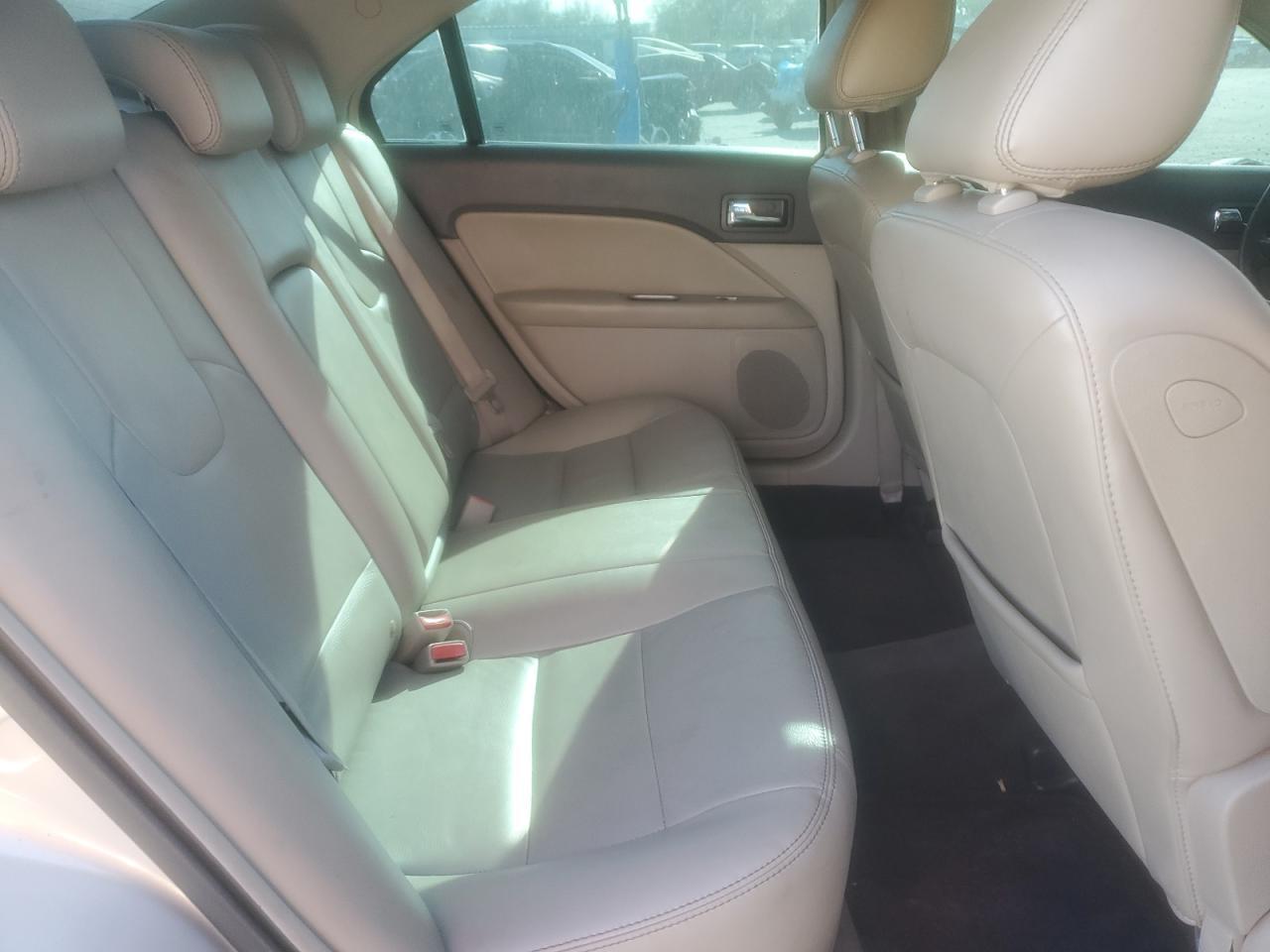 2010 FORD FUSION