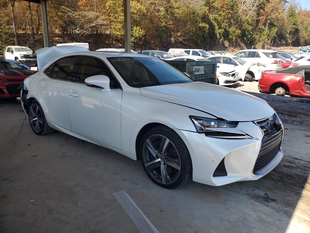 2020 LEXUS IS 300