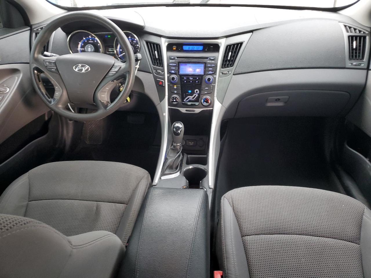 2013 HYUNDAI SONATA