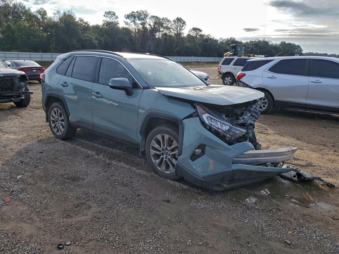 2019 TOYOTA RAV4