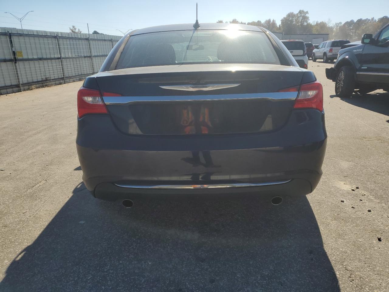 2014 CHRYSLER 200