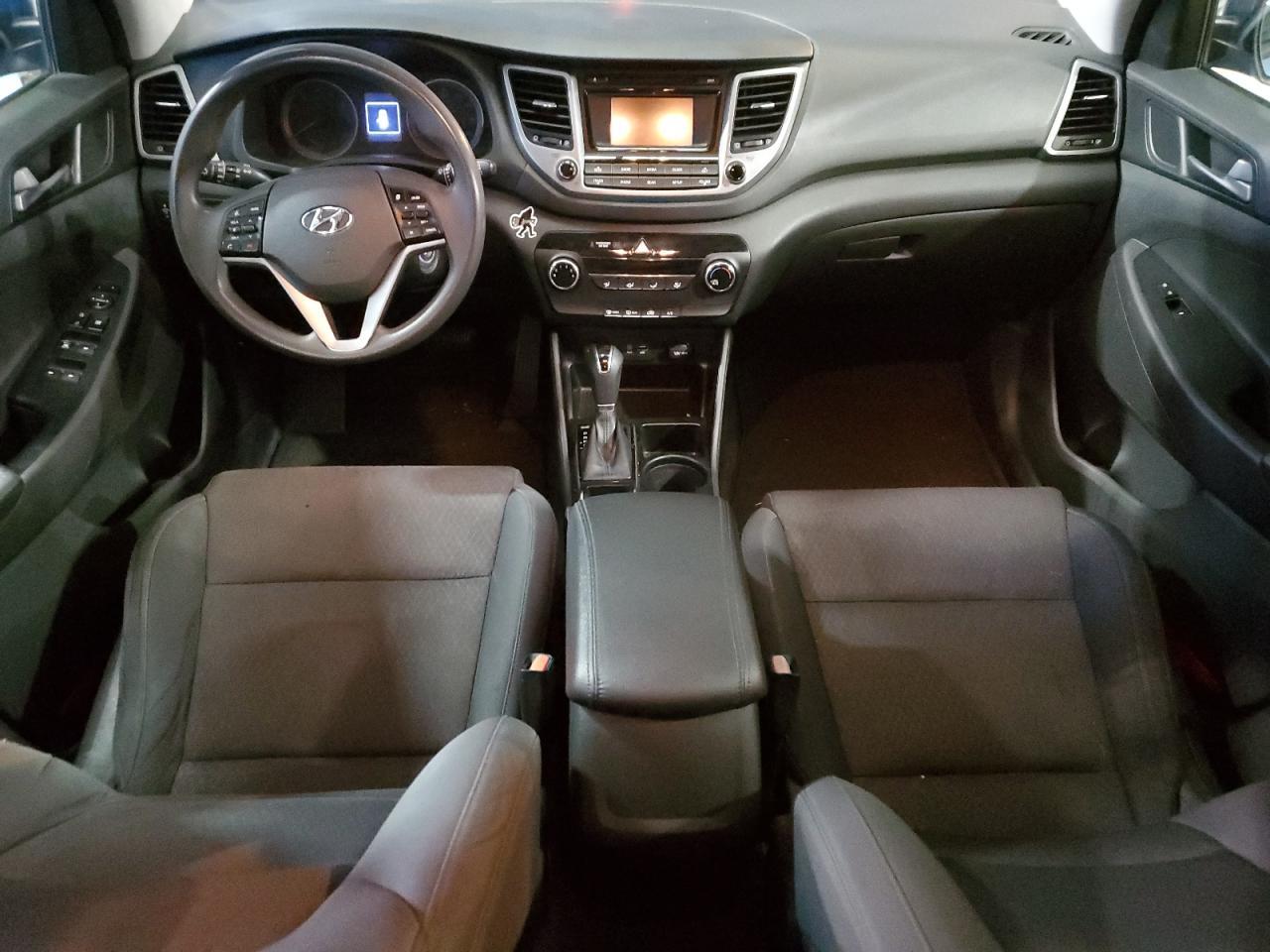 2017 HYUNDAI TUCSON