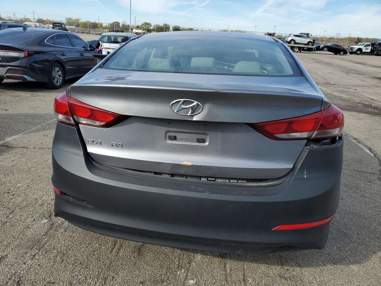 2018 HYUNDAI ELANTRA