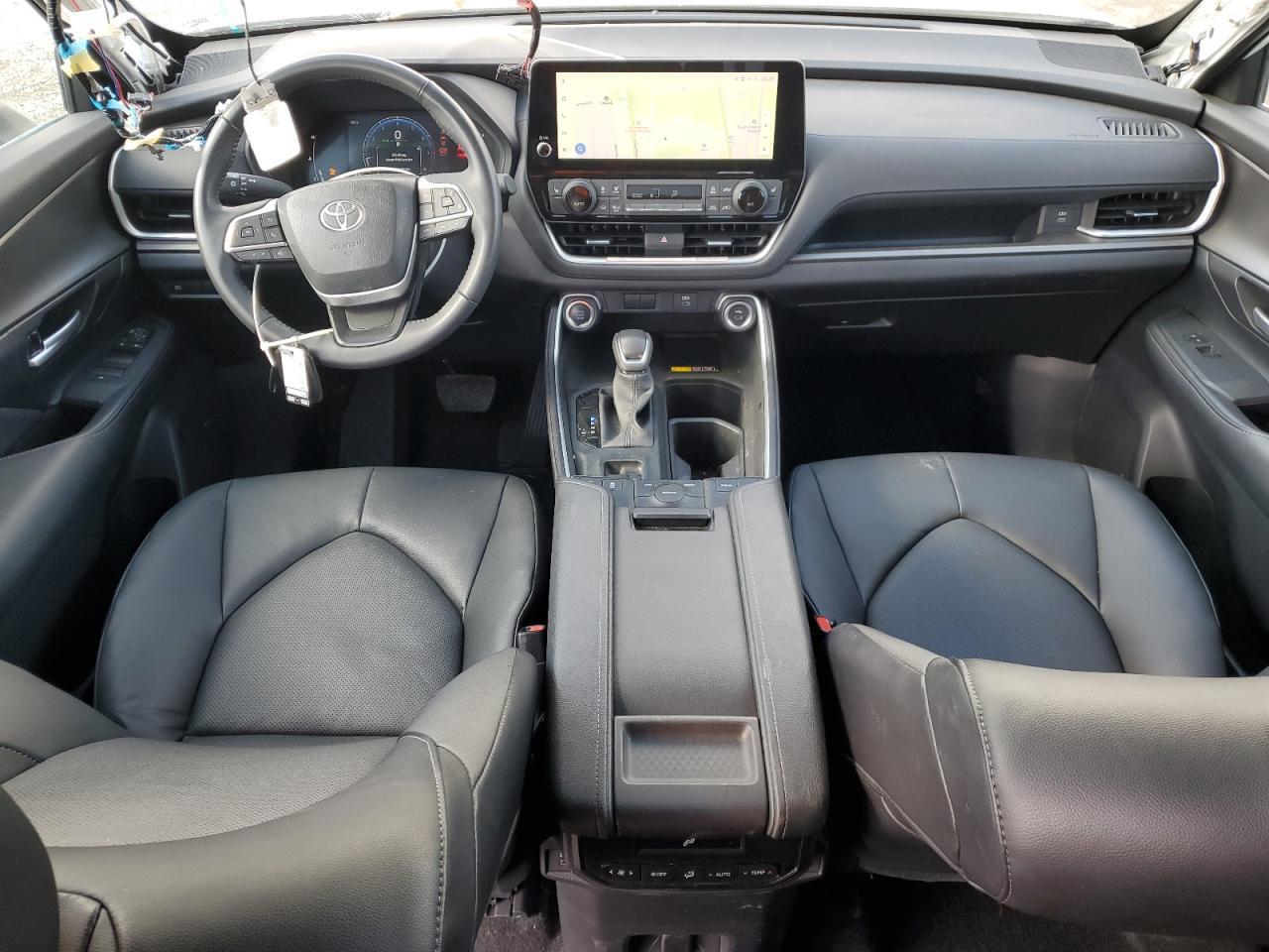 2024 TOYOTA HIGHLANDER