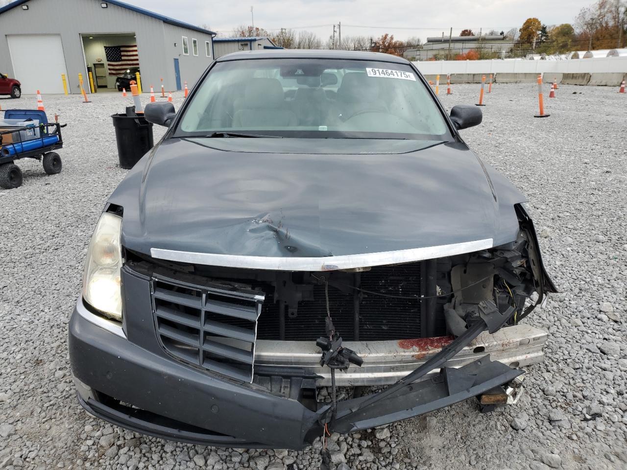 2010 CADILLAC DTS