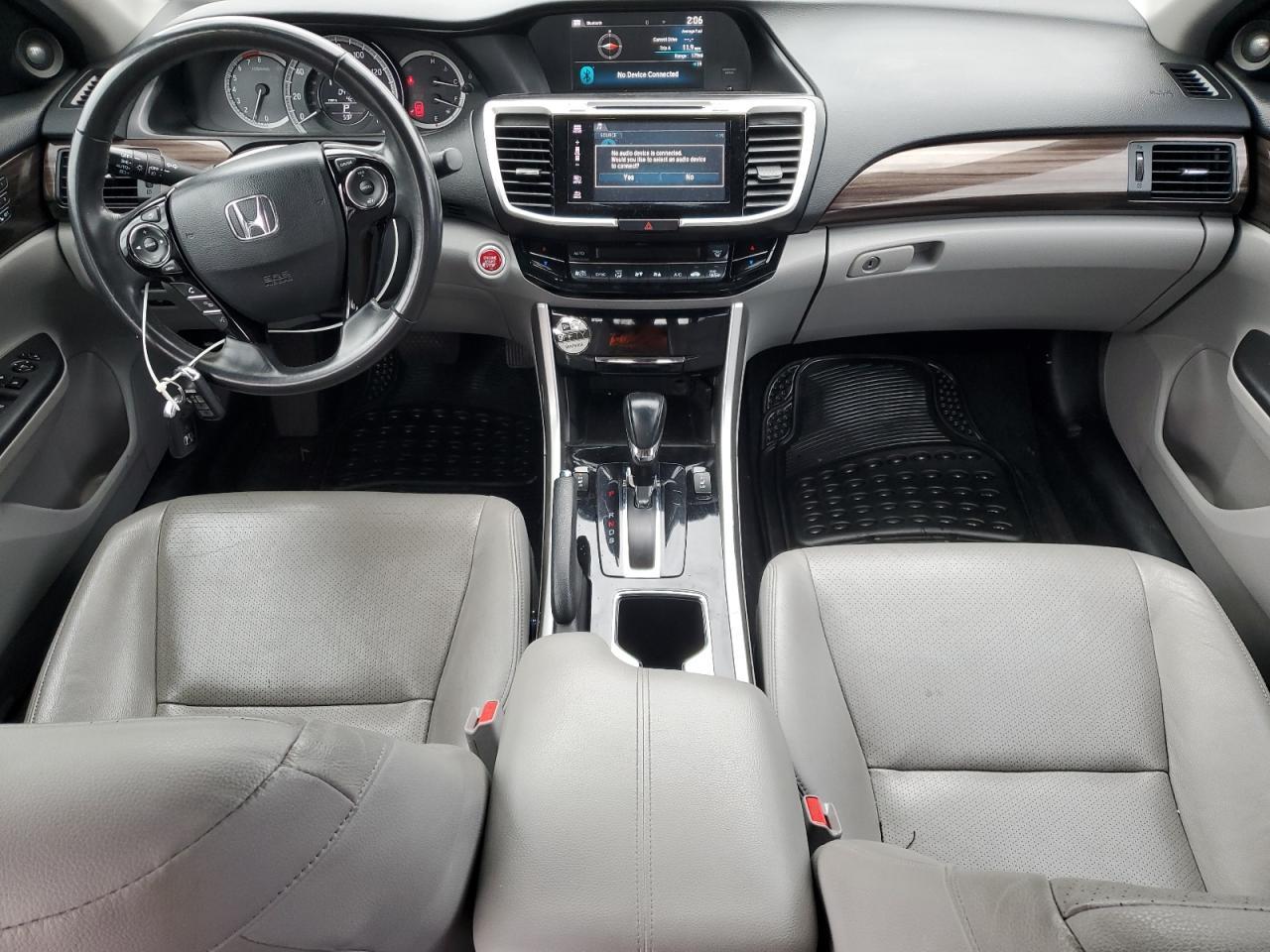 2017 HONDA ACCORD