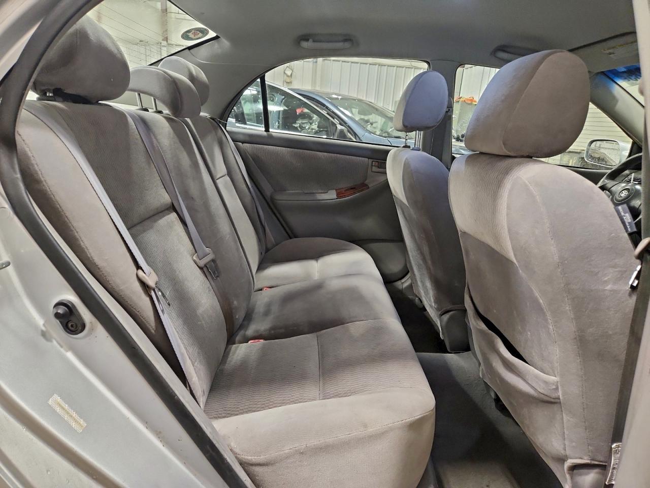 2005 TOYOTA COROLLA