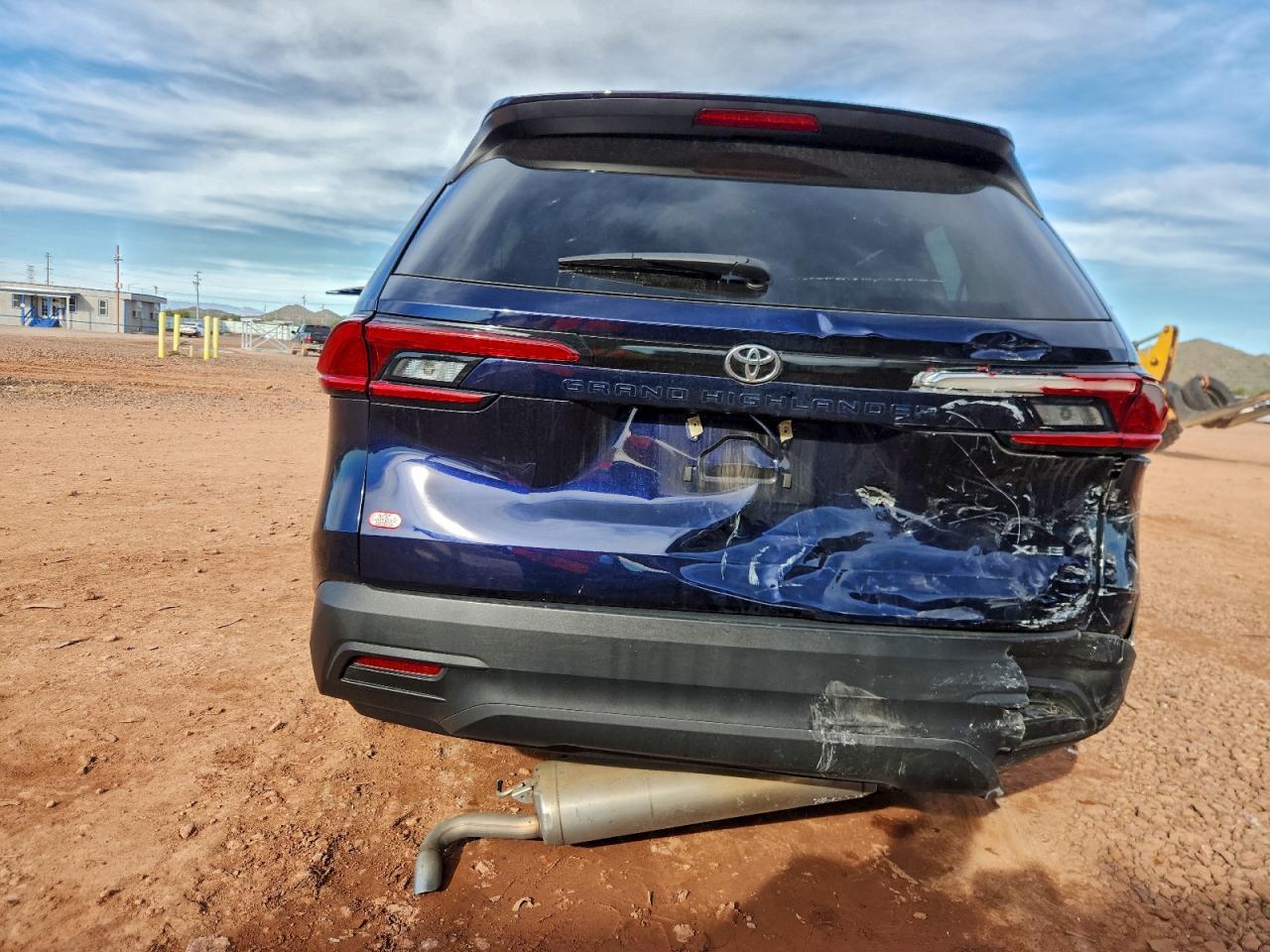 2024 TOYOTA HIGHLANDER