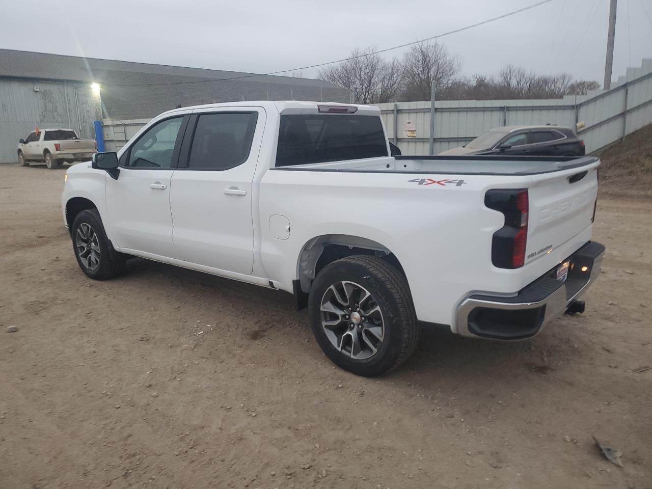 2025 CHEVROLET Silverado
