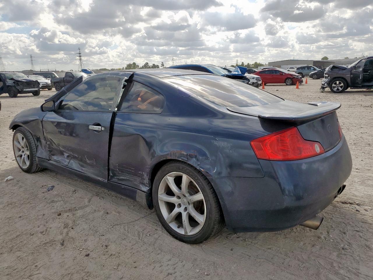 2004 INFINITI G35
