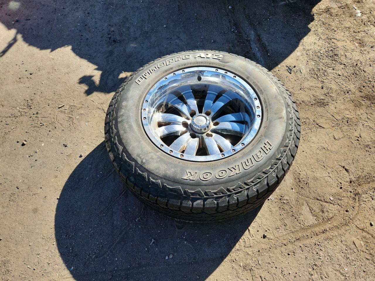 2005 INFINITI QX56