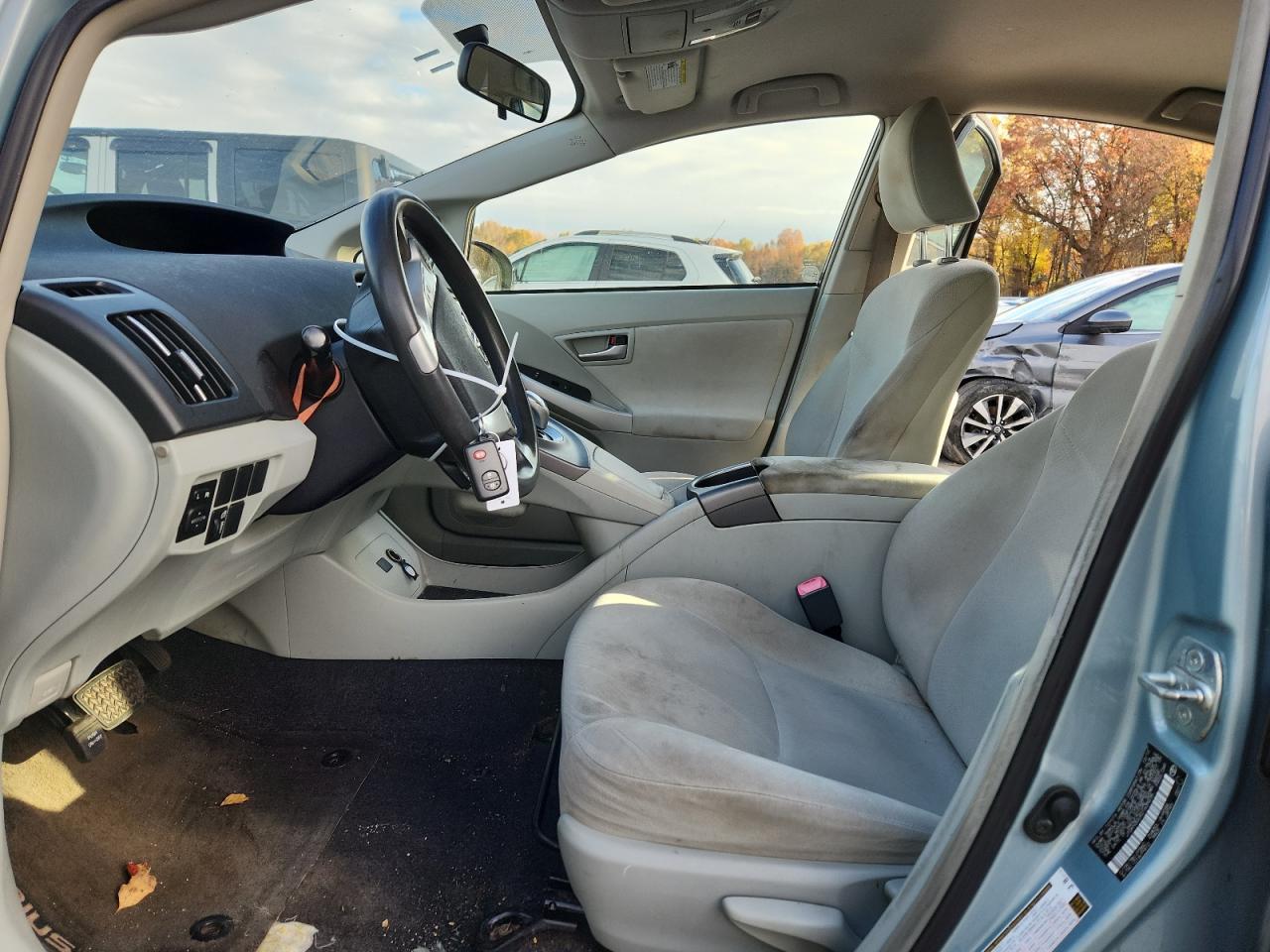 2013 TOYOTA PRIUS
