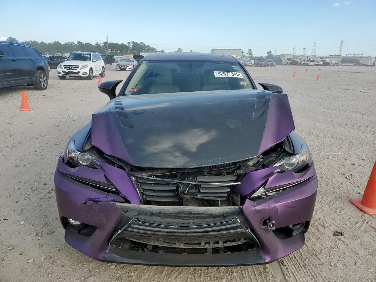 2016 LEXUS IS 200t