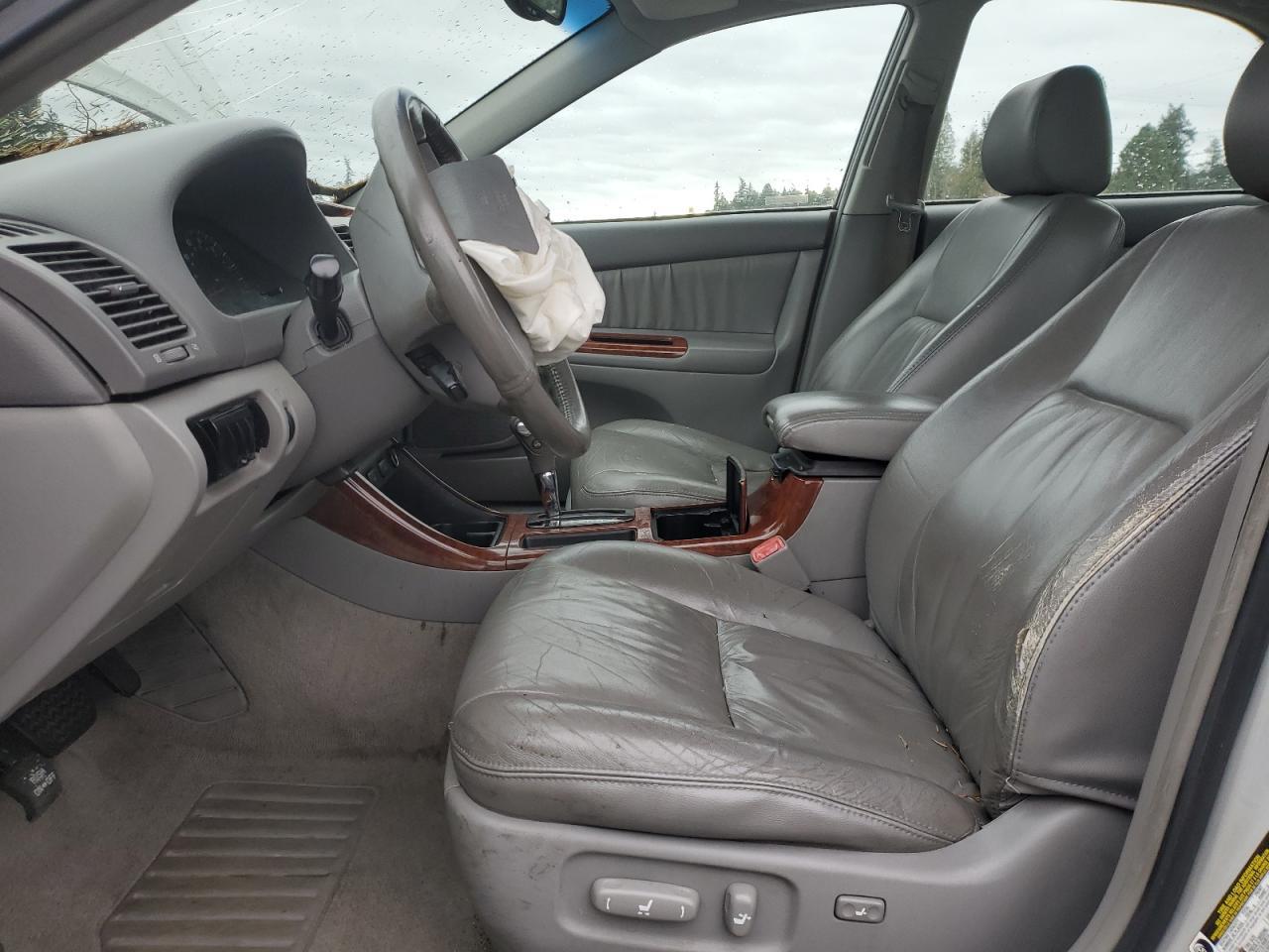 2004 TOYOTA CAMRY