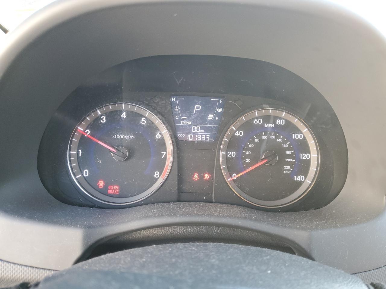 2013 HYUNDAI ACCENT