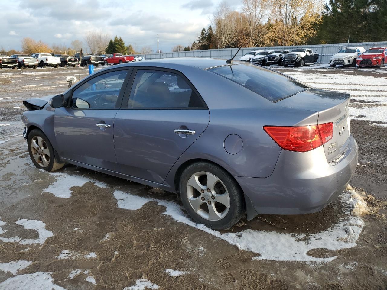 2010 KIA FORTE