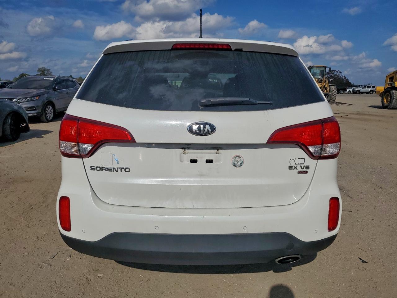 2014 KIA SORENTO