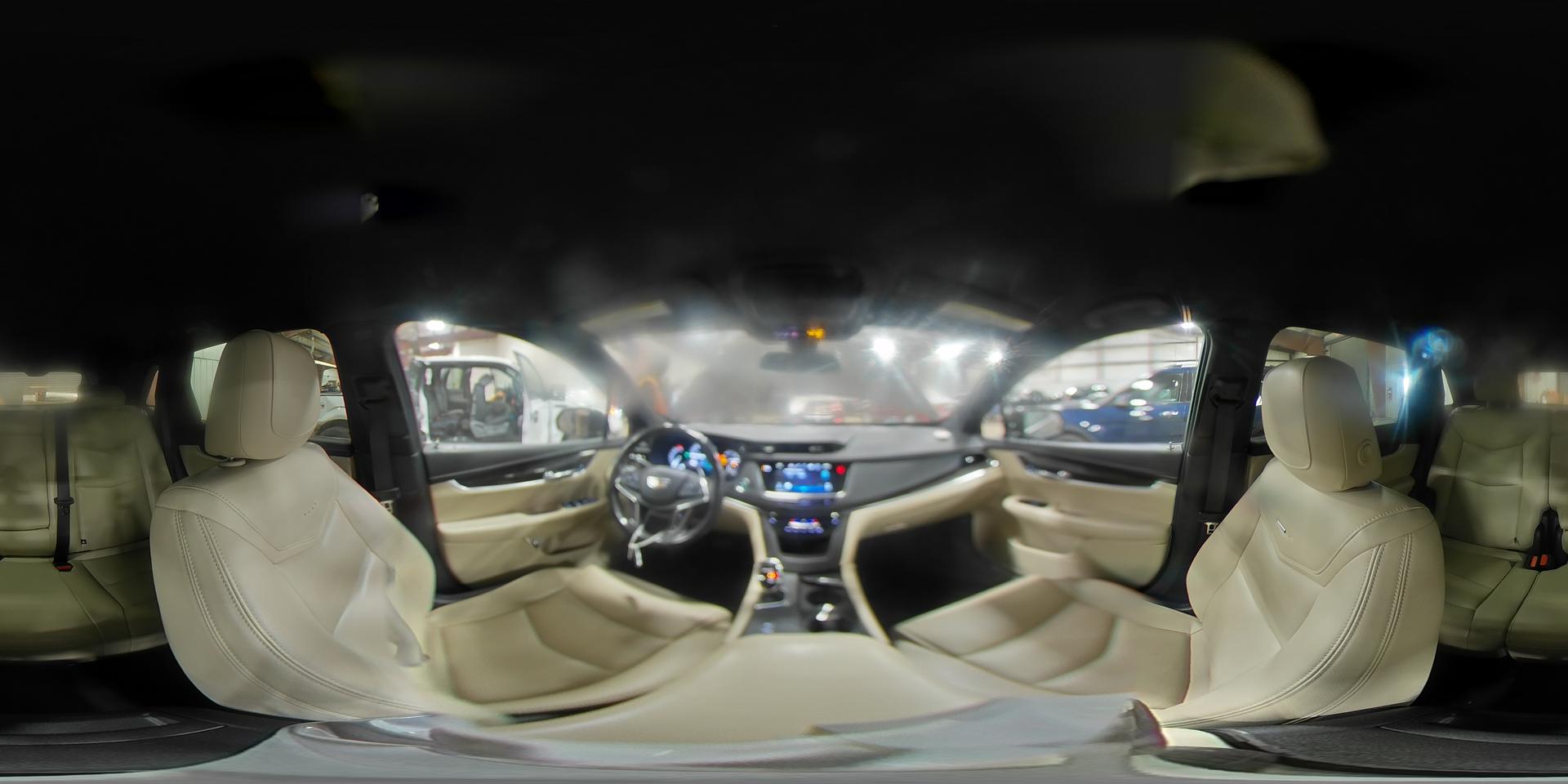 2018 CADILLAC XT5