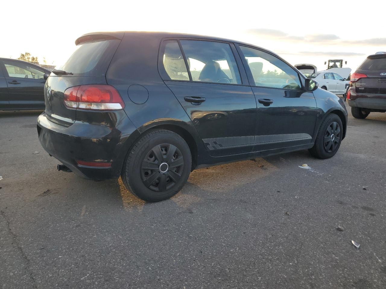 2010 VOLKSWAGEN GOLF