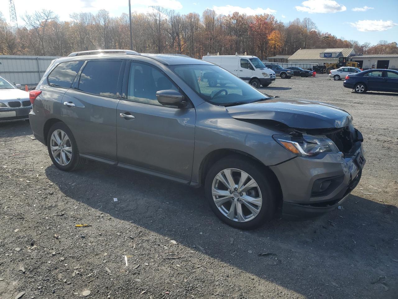 2018 NISSAN PATHFINDER