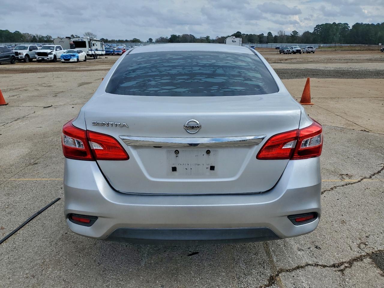 2018 NISSAN SENTRA