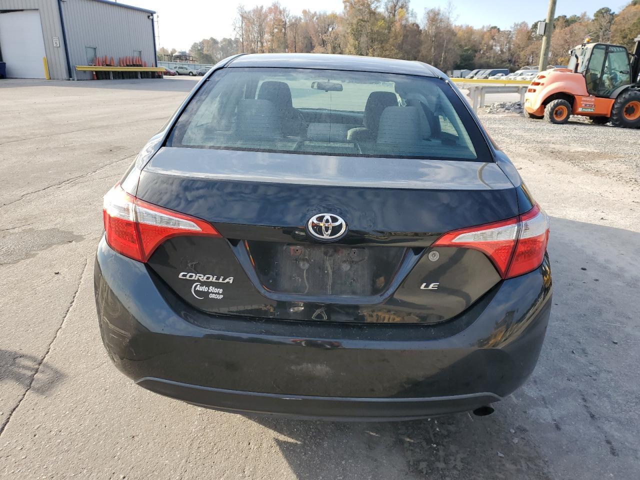 2015 TOYOTA COROLLA