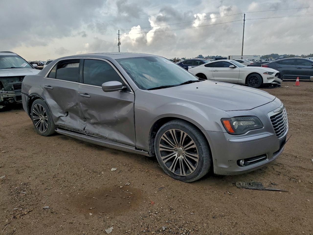 2013 CHRYSLER 300