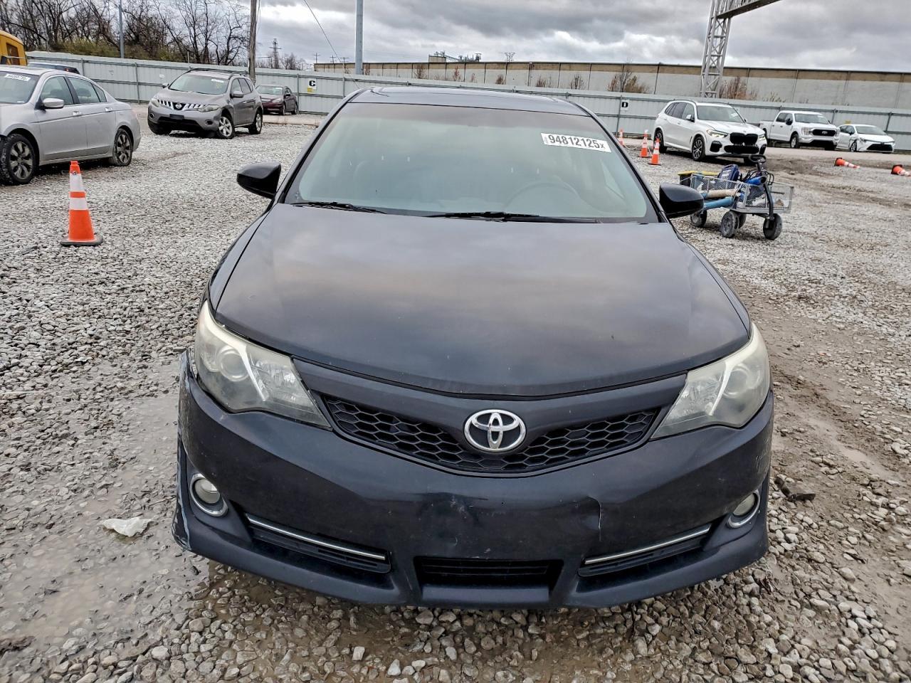 2014 TOYOTA CAMRY