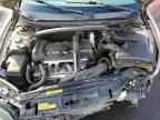 2002 VOLVO V70