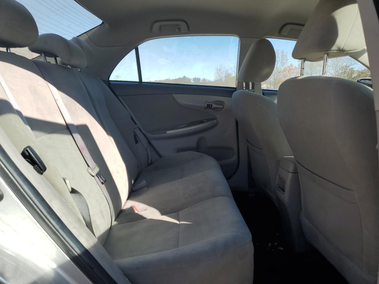 2010 TOYOTA COROLLA