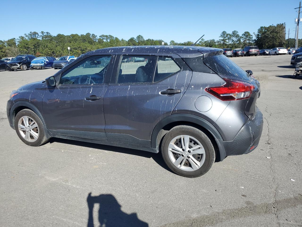 2020 NISSAN KICKS