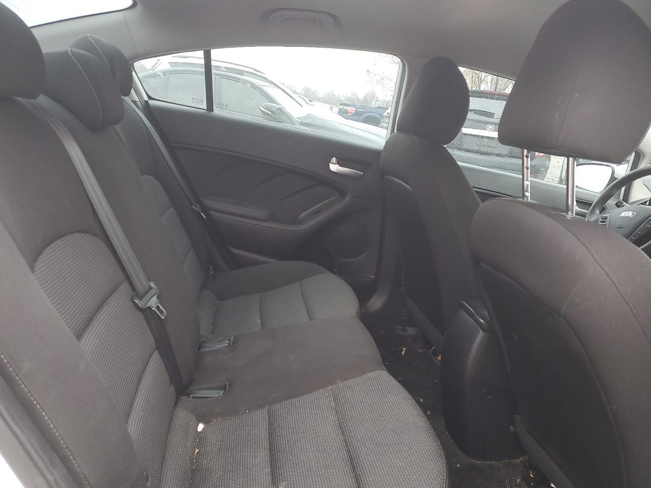 2017 KIA FORTE