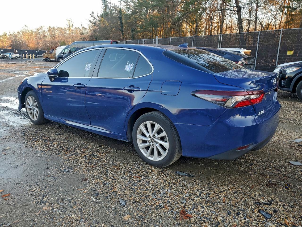 2023 TOYOTA CAMRY