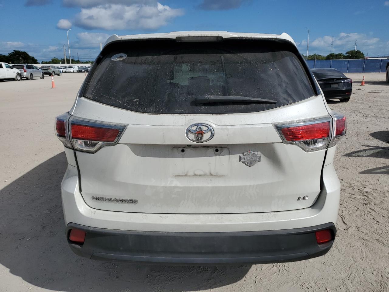 2015 TOYOTA HIGHLANDER