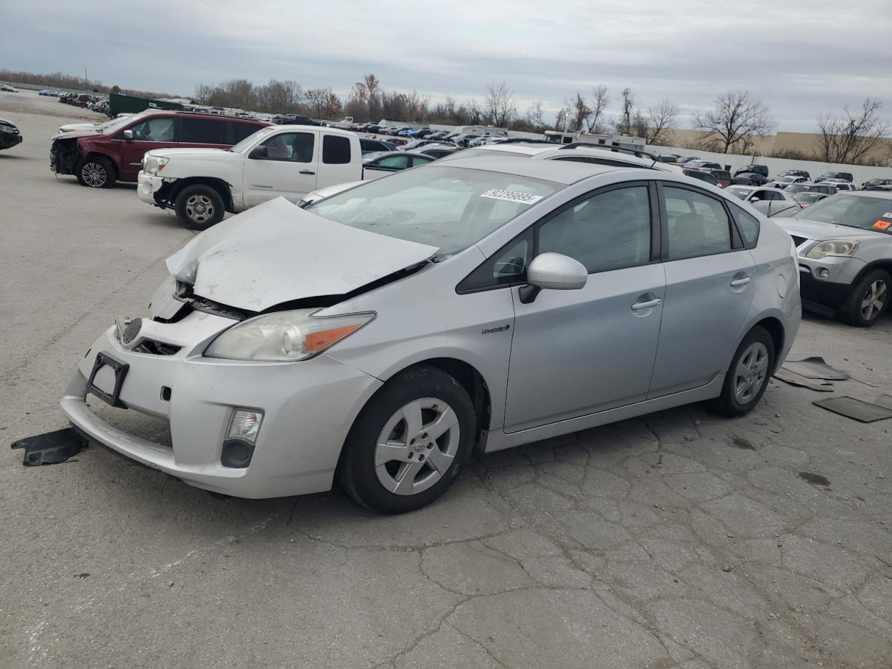 2011 TOYOTA PRIUS