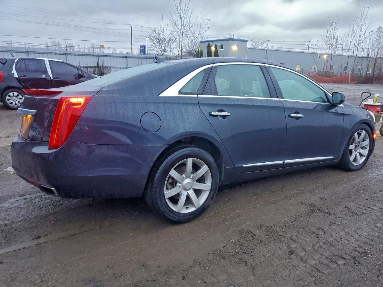 2013 CADILLAC XTS