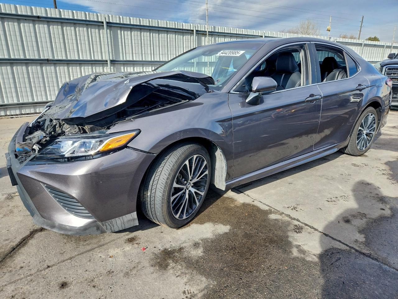2019 TOYOTA CAMRY