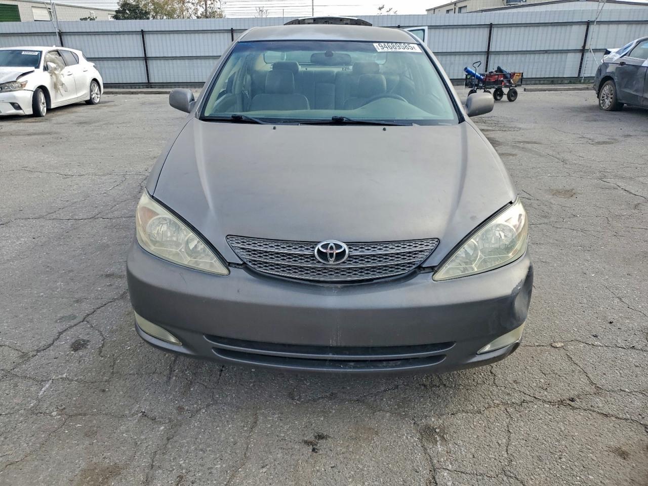 2004 TOYOTA CAMRY