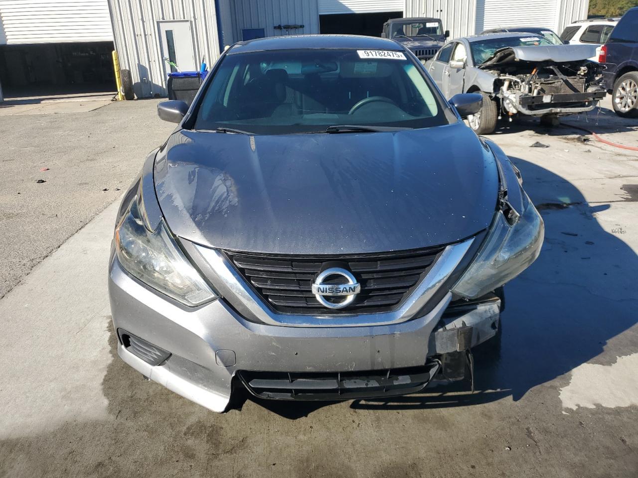 2016 NISSAN ALTIMA